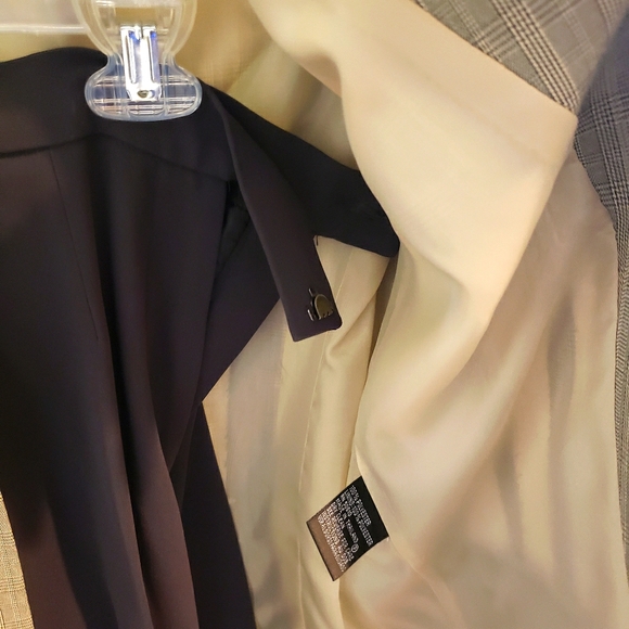 Pantsuit - Picture 4 of 5